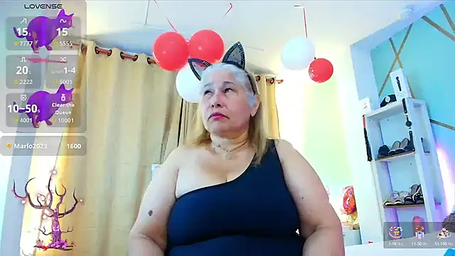 Snapshot of girl_amada chatting on September 26, 10:51 pm girl amada online show from September 26, 10:51 pm