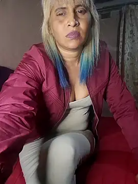 Snapshot of Goodgirlsue_77 chatting on September 20, 6:39 pm Goodgirlsue 77 online show from September 20, 6:39 pm