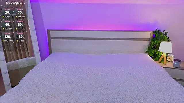 SheRry SandRra online show from October 13, 10:51 am