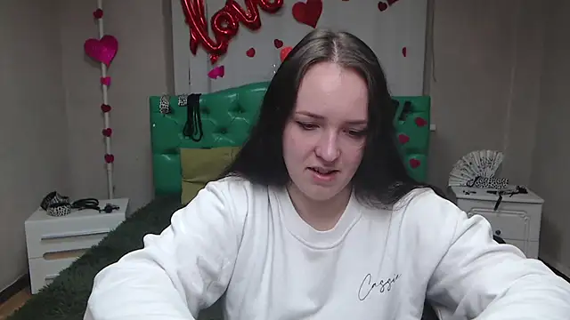 IsabelBlackberry online show from October 15, 5:32 am