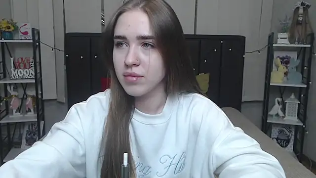 Snapshot of LauraHlot chatting on September 30, 6:24 pm LauraHlot online show from September 30, 6:24 pm