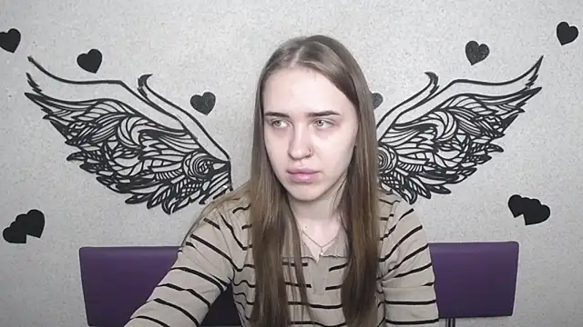 Snapshot of LauraHlot chatting on October 6, 5:18 pm LauraHlot online show from October 6, 5:18 pm