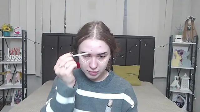 Snapshot of LauraHlot chatting on September 29, 5:56 am LauraHlot online show from September 29, 5:56 am