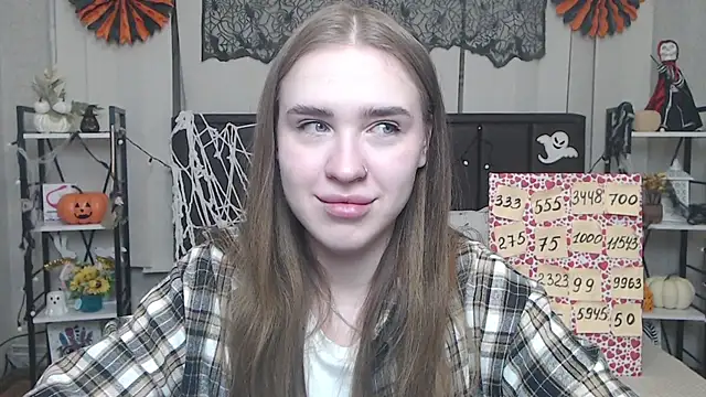 Snapshot of LauraHlot chatting on October 25, 5:42 pm LauraHlot online show from October 25, 5:42 pm