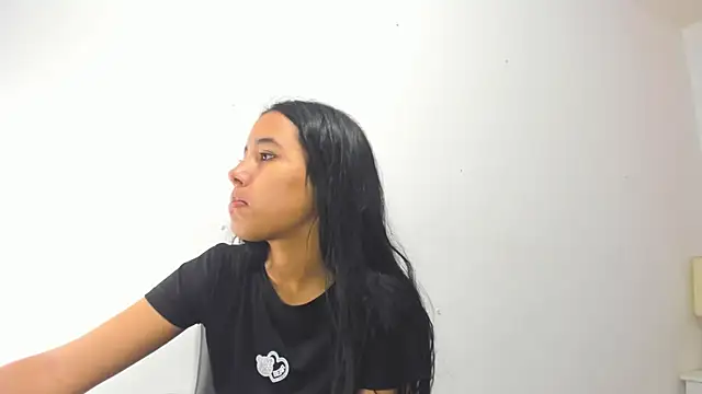 SofiSinfull online show from October 21, 3:05 pm