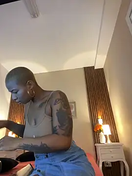 Snapshot of KenyaMystic chatting on October 28, 11:49 am KenyaMystic online show from October 28, 11:49 am