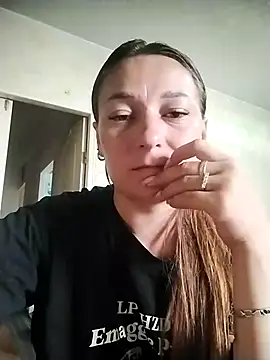 KellyBrante online show from September 17, 8:01 am
