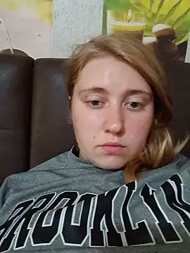 AnastasiaSky19 online show from August 3, 9:37 am