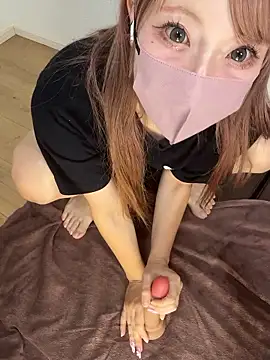 Snapshot of alice__1111 chatting on October 22, 1:27 pm alice  1111 online show from October 22, 1:27 pm