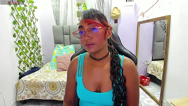 Snapshot of MurphyAngelina chatting on September 24, 3:05 am MurphyAngelina online show from September 24, 3:05 am