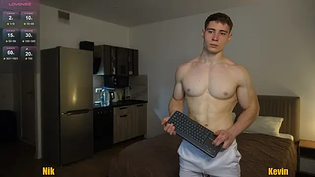 Nik Sharp online show from October 23, 4:46 pm