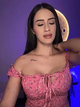 Snapshot of SarahhSmitth1 chatting on September 21, 12:53 am SarahhSmitth1 online show from September 21, 12:53 am