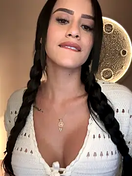 Snapshot of SarahhSmitth1 chatting on October 20, 8:45 pm SarahhSmitth1 online show from October 20, 8:45 pm