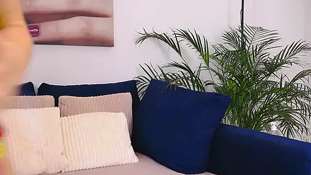 AmelieKeys online show from June 3, 3:29 am