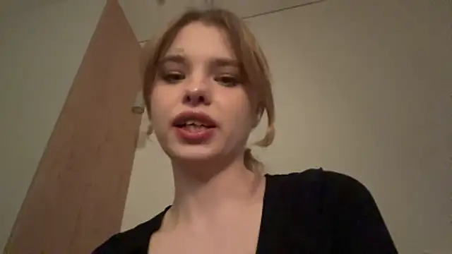 MisssLolaDarkAngel online show from April 9, 5:07 pm