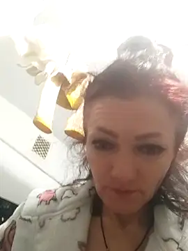 SweetLeila40 online show from February 18, 11:26 pm