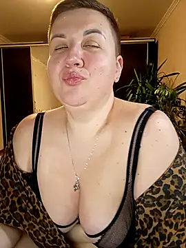 Annet1912 online show from May 6, 5:39 pm