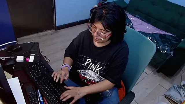 X CHERRY XX online show from July 1, 3:06 am