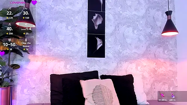 lilicooper  online show from September 13, 3:47 am