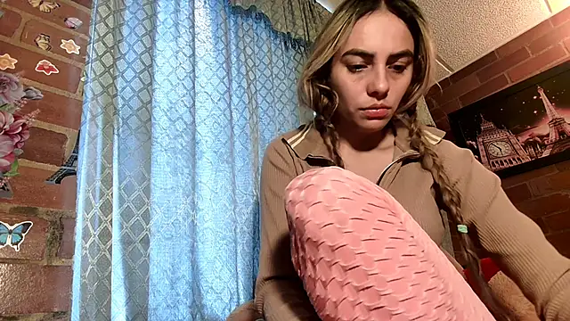 ValeriaLacrozee online show from October 7, 4:33 pm