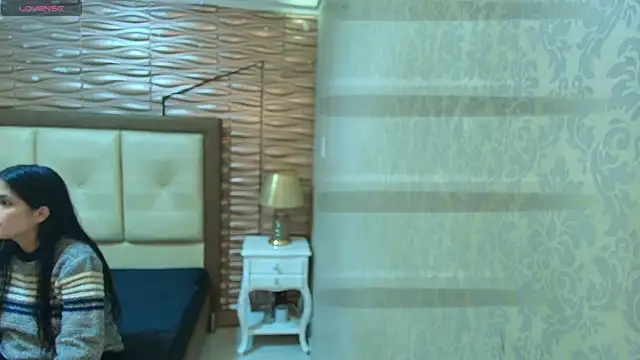 sofiaclauss online show from November 14, 2:00 am