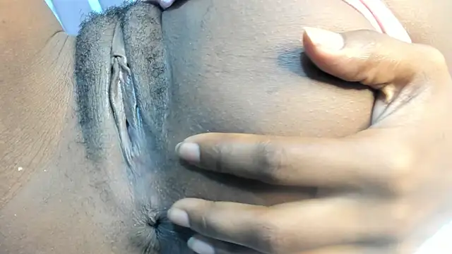 Snapshot of ebony_march chatting on September 20, 7:12 pm ebony march online show from September 20, 7:12 pm