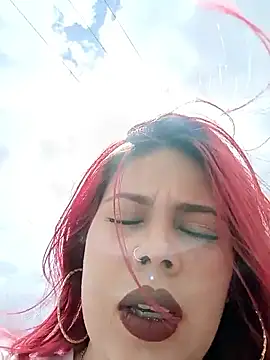 aurora sky11 online show from November 3, 3:27 pm