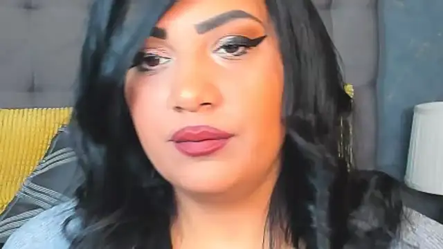 AmyCubes online show from February 11, 8:38 am