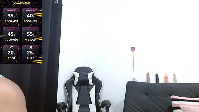 Snapshot of Kiara-Rider chatting on September 20, 5:55 pm Kiara-Rider online show from September 20, 5:55 pm