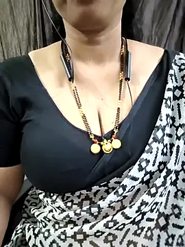 bhuvana555 online show from April 5, 5:23 pm