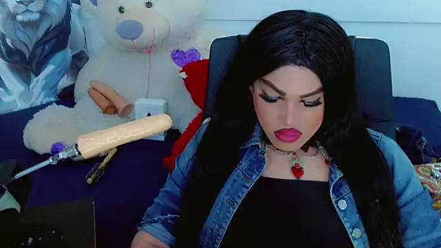 Snapshot of NathaliaCross chatting on October 28, 9:52 pm NathaliaCross online show from October 28, 9:52 pm