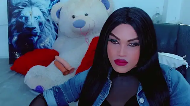 Snapshot of NathaliaCross chatting on October 6, 2:17 am NathaliaCross online show from October 6, 2:17 am