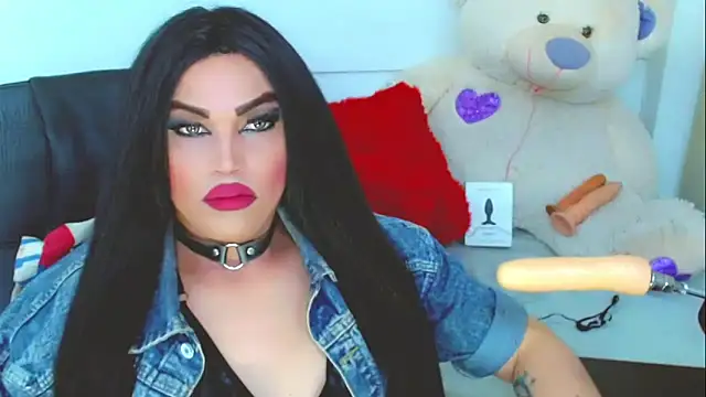 Snapshot of NathaliaCross chatting on October 16, 9:06 pm NathaliaCross online show from October 16, 9:06 pm