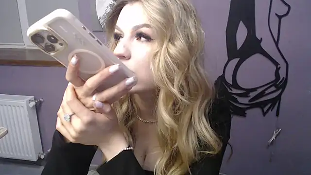 Your Jessy online show from March 6, 12:33 pm