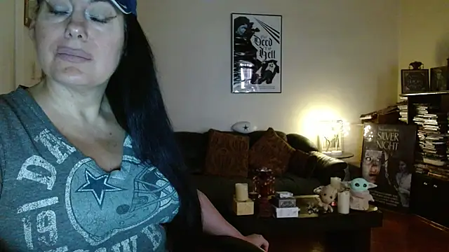 Snapshot of mandaloriangirls chatting on October 15, 6:21 pm mandaloriangirls online show from October 15, 6:21 pm