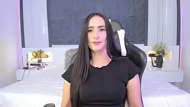 SaraGomez1 online show from September 29, 3:50 pm