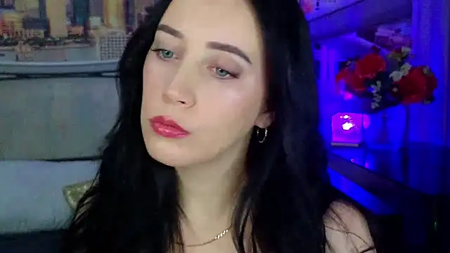 Snapshot of MonicaSweetx chatting on October 1, 9:20 pm MonicaSweetx online show from October 1, 9:20 pm