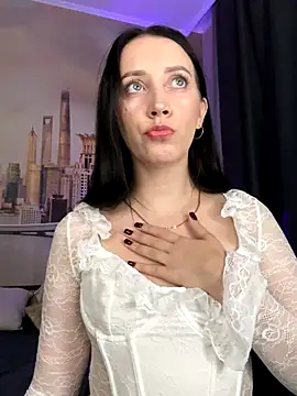 Snapshot of MonicaSweetx chatting on October 8, 8:57 pm MonicaSweetx online show from October 8, 8:57 pm