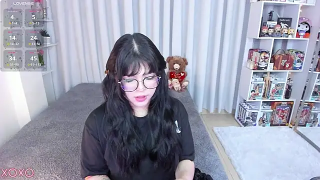 misshoneyxxx online show from March 23, 2:18 am