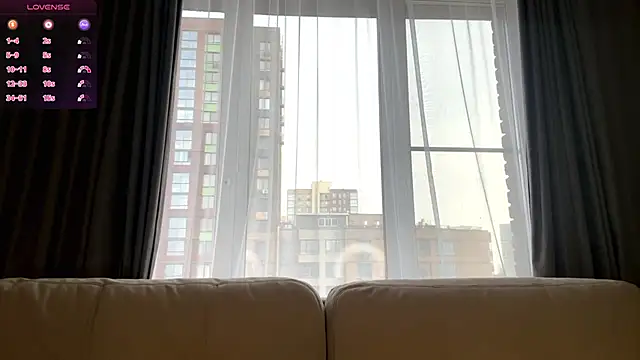 LindaFarmer online show from October 18, 4:59 am