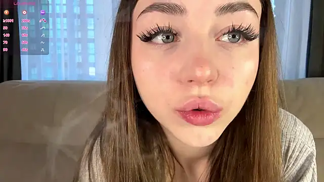 LindaFarmer online show from December 2, 4:14 am