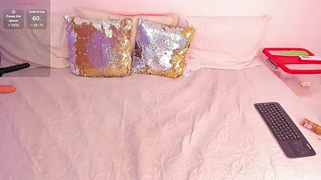 Snapshot of cookplleaser chatting on September 30, 11:27 am cookplleaser online show from September 30, 11:27 am