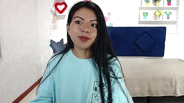 Snapshot of CarolineBrunx chatting on October 4, 4:07 am CarolineBrunx online show from October 4, 4:07 am