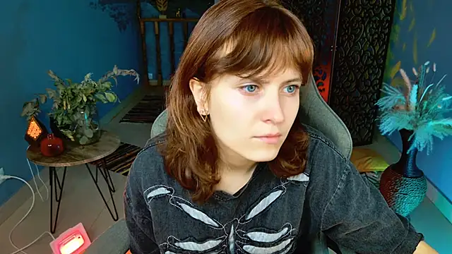 LolaAsmus online show from October 15, 5:32 am