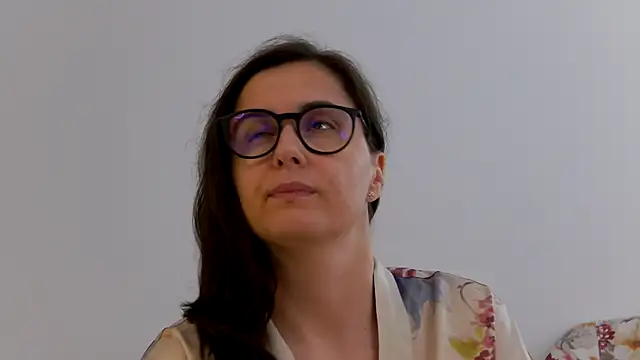 Snapshot of SophieeRain chatting on September 10, 1:44 pm SophieeRain online show from September 10, 1:44 pm