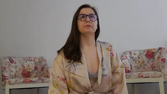 Snapshot of SophieeRain chatting on October 20, 12:19 pm SophieeRain online show from October 20, 12:19 pm