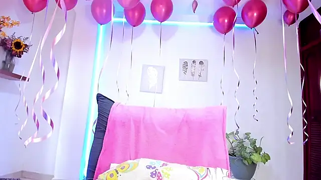 Snapshot of anniesweet- chatting on October 17, 2:42 pm anniesweet- online show from October 17, 2:42 pm