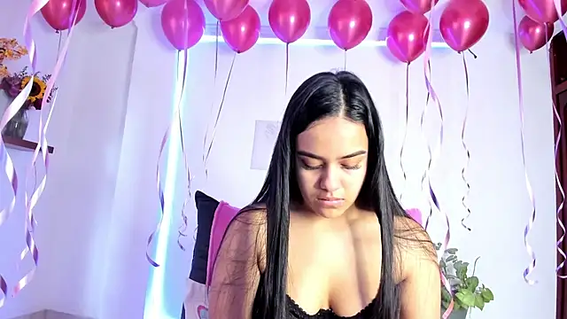 Snapshot of anniesweet- chatting on October 13, 2:09 pm anniesweet- online show from October 13, 2:09 pm