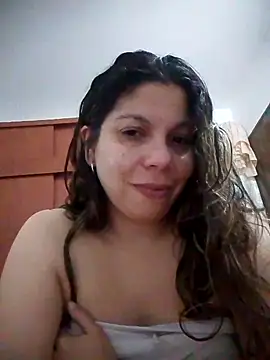 Snapshot of Carliina_Soussa chatting on October 27, 3:46 am Carliina Soussa online show from October 27, 3:46 am