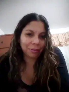 Snapshot of Carliina_Soussa chatting on October 1, 10:48 pm Carliina Soussa online show from October 1, 10:48 pm